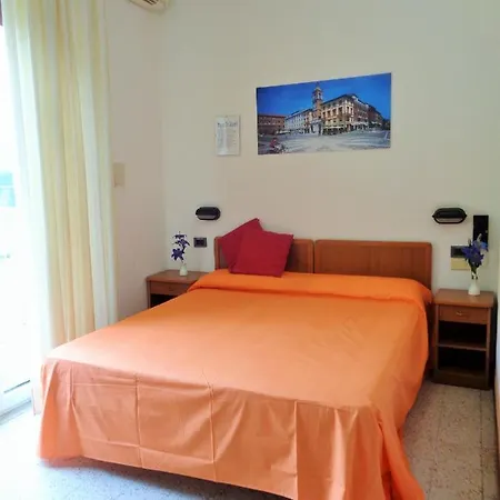 Lariana Hotel Rivazzurra Di Rimini