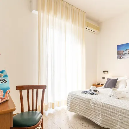 Hotel Lariana