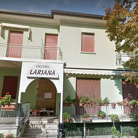 Ξενοδοχείο Lariana